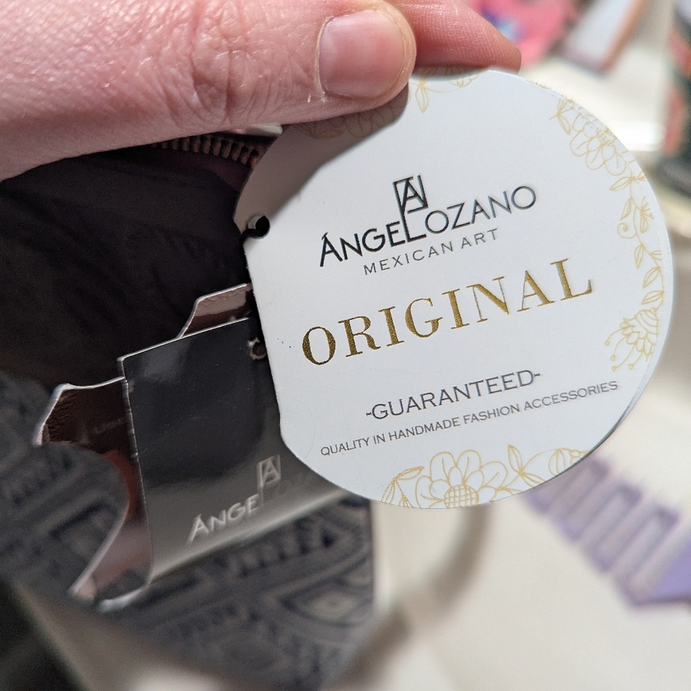 Angel lozano crossbody 100% leather